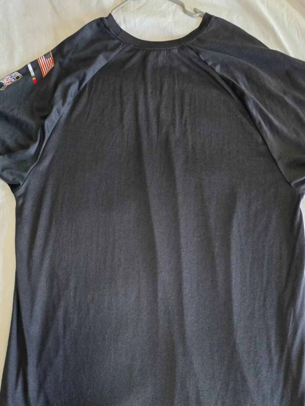 Nike NFL Tampa Bay Buccaneers Salute to Service Camo Dri-Fit Tee 3XL - Picture 3 of 3